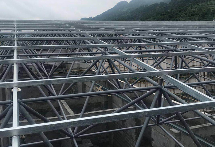 胶州仁怀冠英学校艺体楼网架